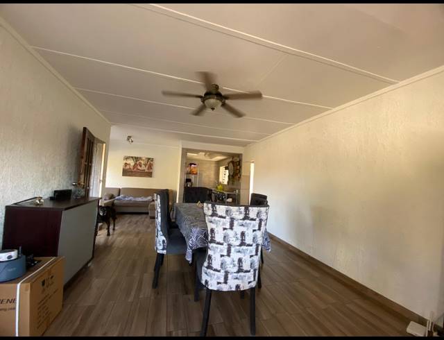 3 BEDROOM HOUSE FOR SALE IN VANDERBIJLPARK CW 4